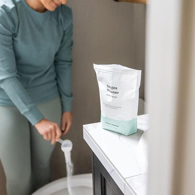 Clean Mama Natural Oxygen Whitener and Stain Remover - Color-Safe Natural Bleach Alternative - Plant-Derived Oxygen Powder, Whitens & Brightens Whites and Colors - Sweet Mint, 2.53 lbs