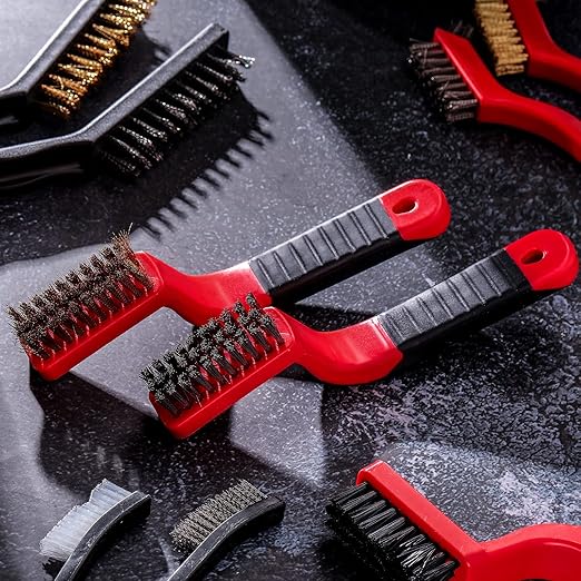 Sumind 60 Pcs Wire Cleaning Brush Set Nylon/ Stainless Steel/ Brass Metal Brush with Curved Handle Grip Paint Remover for Cleaning, Rust, Drill, Scrub, Grout Cleaner Tool (Red and Black)