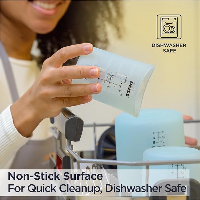 Deiss PRO 3 Piece Silicone Measuring Cup Set - Versatile & Durable, Easy-Pour Spout, Non-Stick for Easy Clean, Heat-Resistant - Squeeze & Pour Liquid Measuring Cups - Ideal for Baking, Cooking, Resin