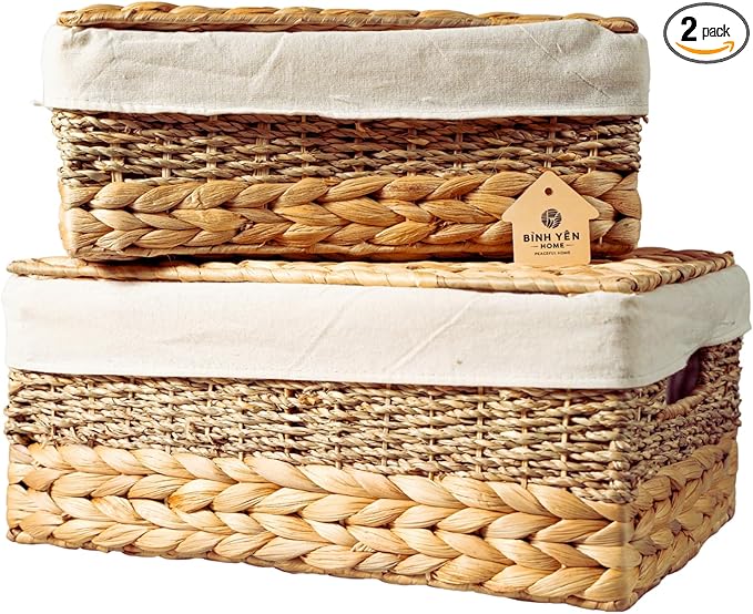 Wicker Storage Baskets with Lid and Lining, Built-in Carry Handles, Set of 2 Handwoven Water Hyacinth Storage Baskets For Organizing, Home Decoration, 2 Pack, Natural
